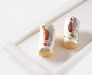 பாதாம் ரோல்