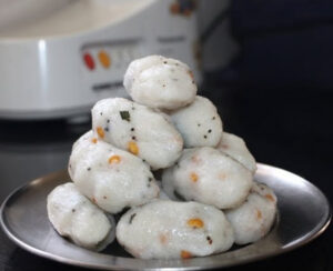 அரிசி கொழுக்கட்டை