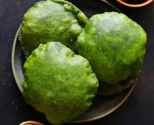 பாலக் பூரி