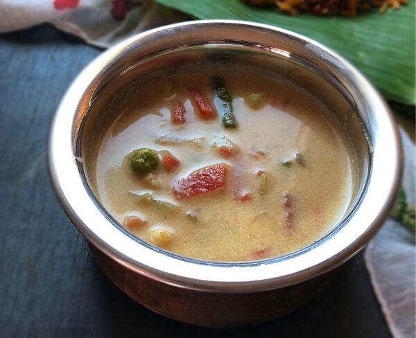 உருளை பால் குருமா